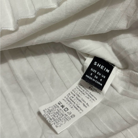 shein solid color half high neck top - Picture 4 of 4